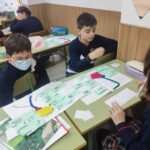 Los alumnos y alumnas de quinto de primaria del Colegio Rafaela María de Valladolid trabajan mediante grupos de expertos.