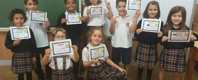Los alumnos y alumnas de segundo de primaria del colegio Rafaela Mará de Valladolid participan en el proyecto Recreos residuos cero.
