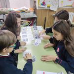 Los alumnos y alumnas de 6º de primaria del Colegio Rafaela María de Valladolid repasamos la Edad Contemporánea con un divertido juego. 