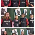 Los alumnos y alumnas de sexto de primaria del Colegio Rafaela María de Valladolid visitan las dependencias de la Policía Municipal.